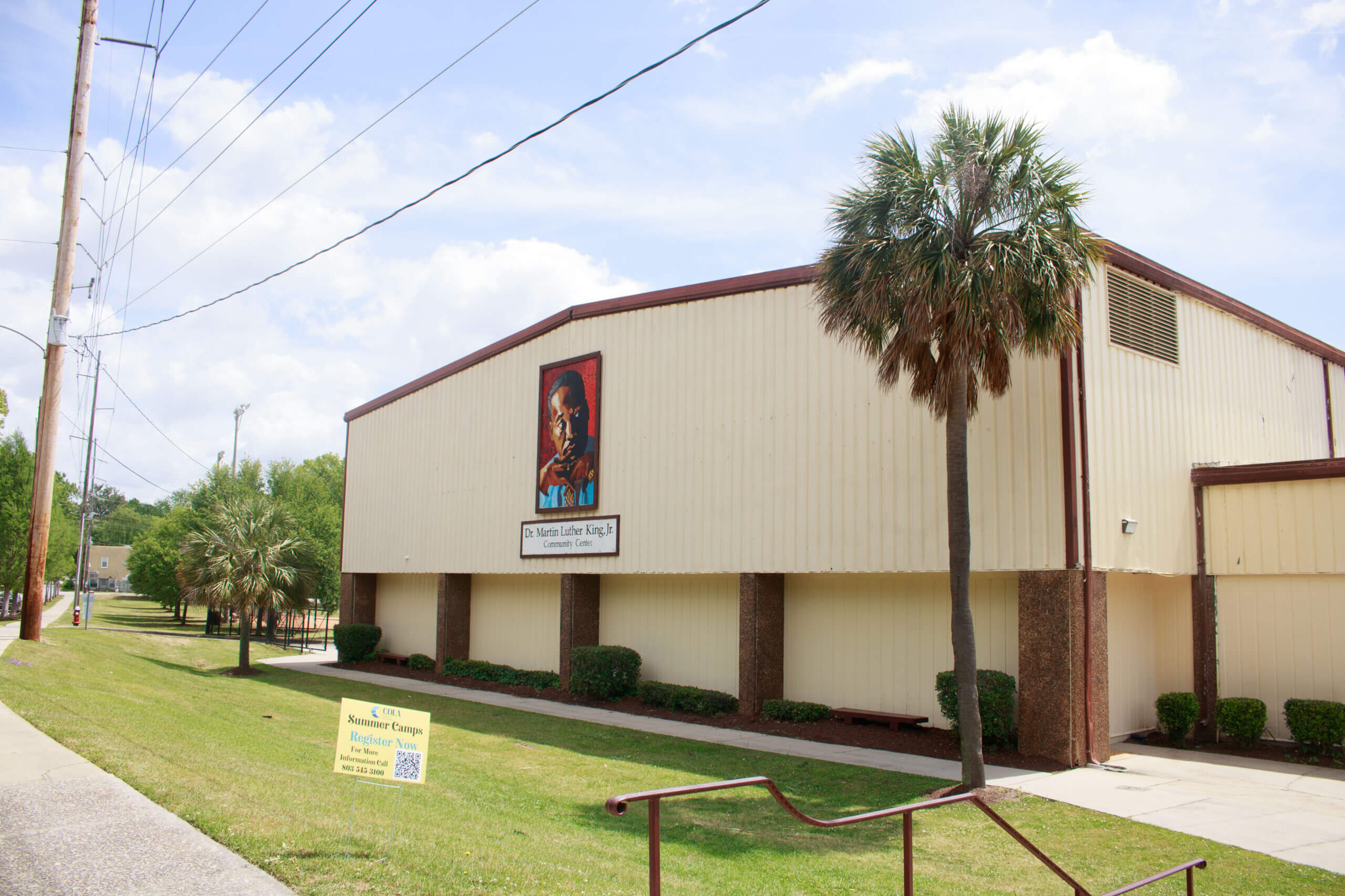 Picture of exterior of Dr. Martin Luther King Jr. Community Center